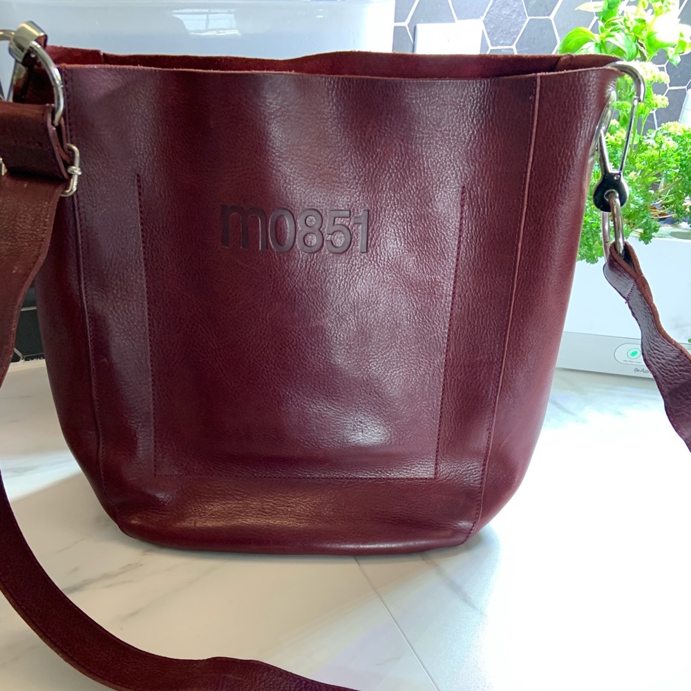 m0851 Classic Hobo Bag